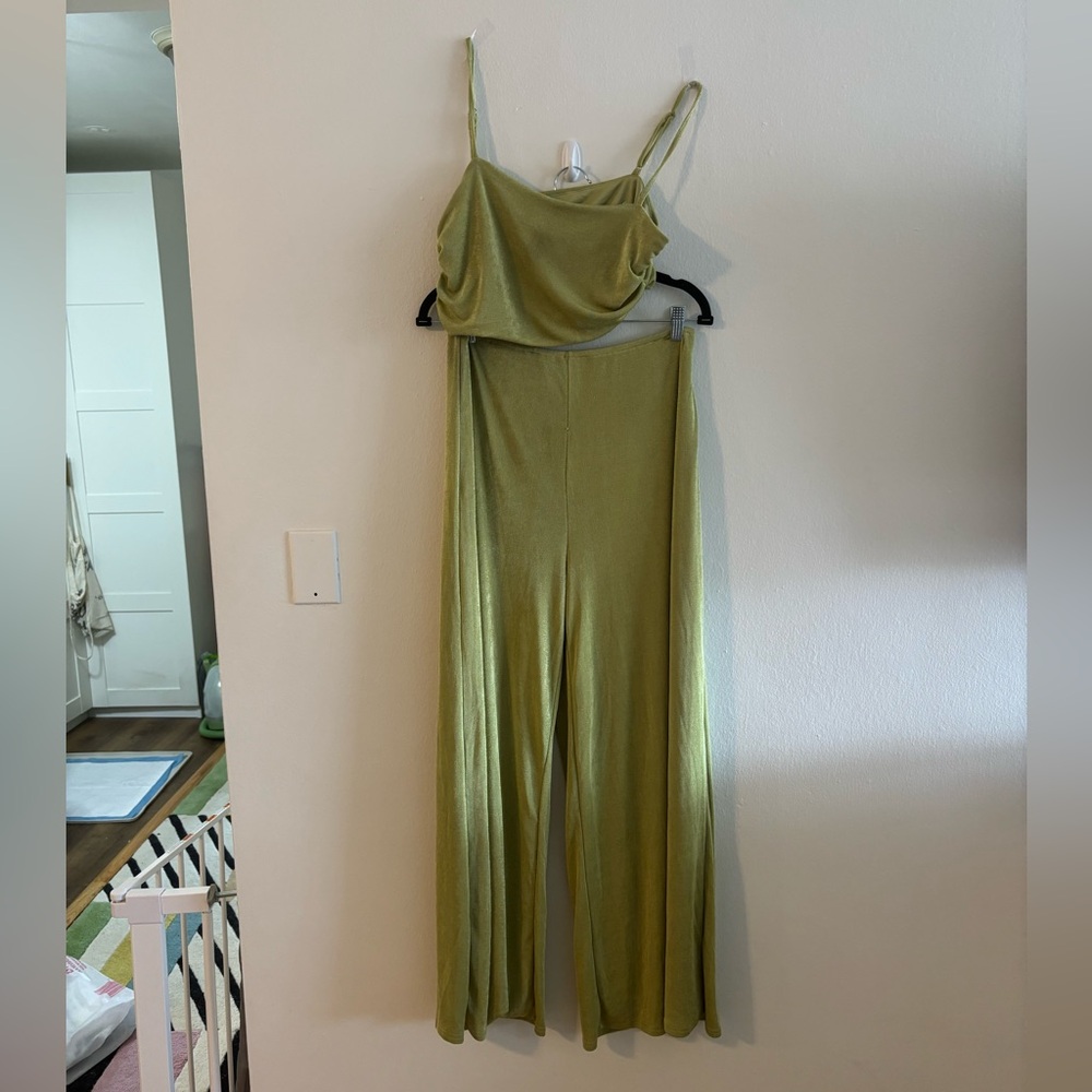 Lulus Green Sleeveless Jumpsuit